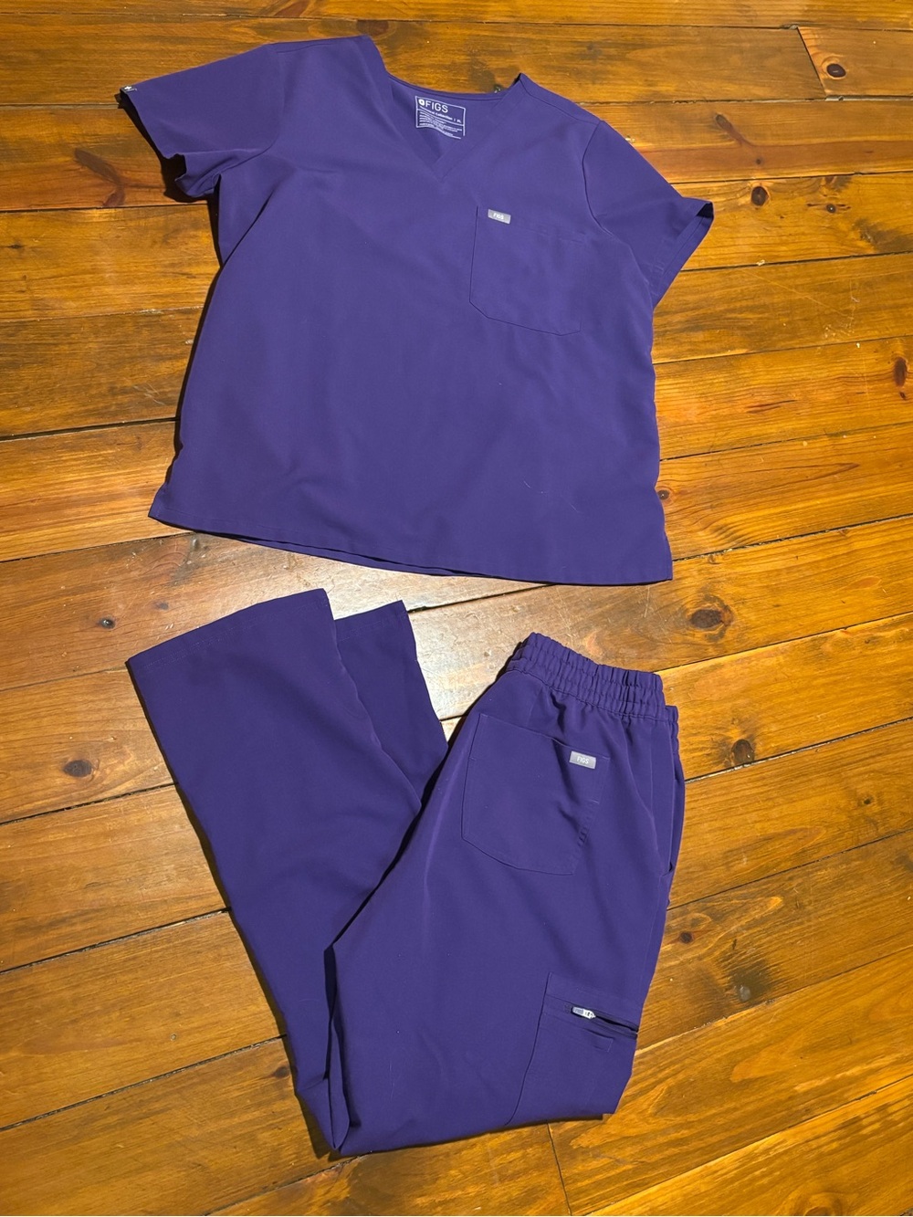 Figs Women's Purple Pulse Scrub Set